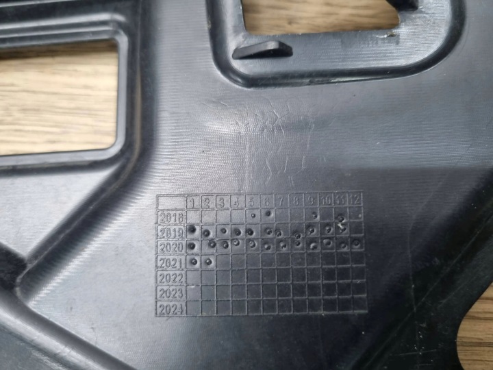 BMW X1 F48 F49 2020 AVANT CÔTÉ GAUCHE ÉLÉMENTS DE FIXATION