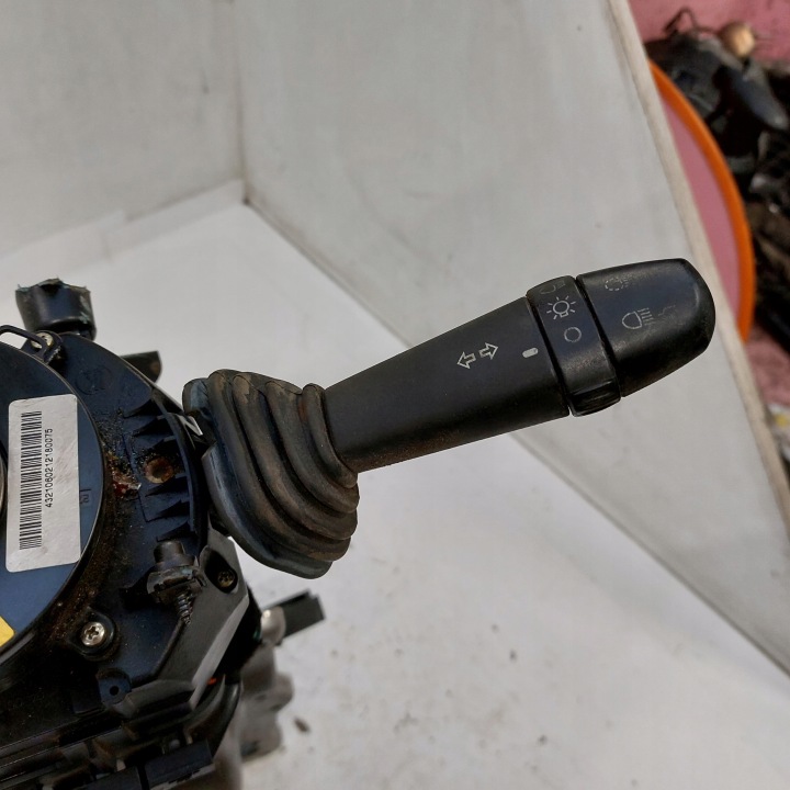 FIAT STILO COLONNE CAOUTCHOUC SUPPORT TRW 00046826731 COMMUTATEUR
