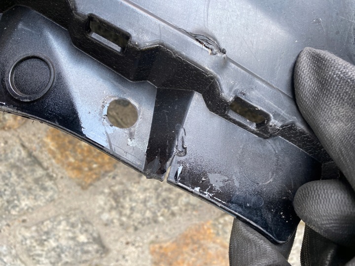 MITSUBISHI OUTLANDER III SPOILER PARE-CHOCS ARRIÈRE 6400J294 ORIGINAL