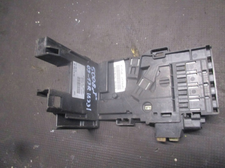 FUSIBLES BATTERIE PEUGEOT 5008 I 09-13R 9666527580
