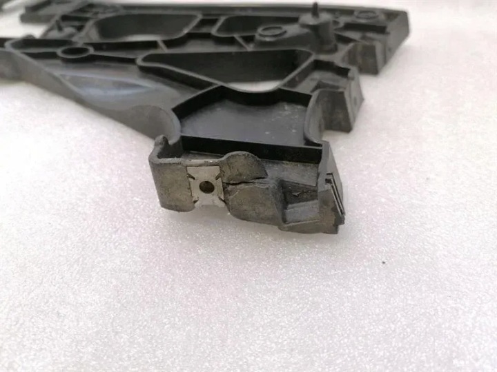 KIT WSPORNIKOW PARE-CHOCS ARRIÈRE AUDI RS5 8T 8T0807453B KIT UCHWYTOW AVEC