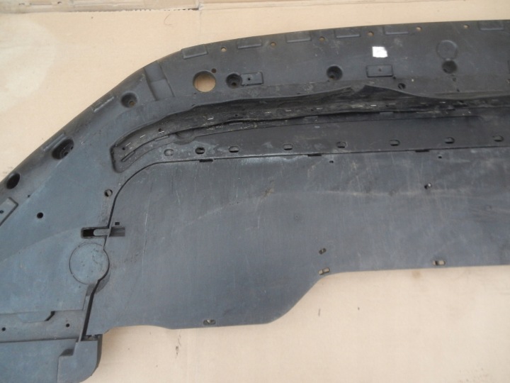 SPOILER PROTECTION SOUS PARE-CHOCS AVANT VOLVO V60 14R