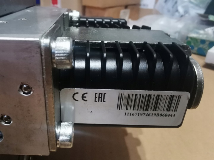 DISTRIBUTEUR HYDRAULIQUE SAUER-DANFOSS