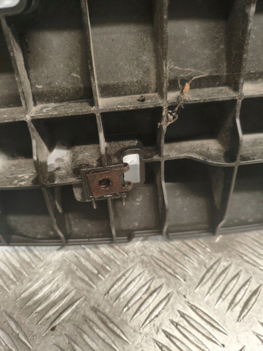 RENFORCEMENT PANNEAU AVANT MAZDA 6 II 2 2.2D GS1D53110