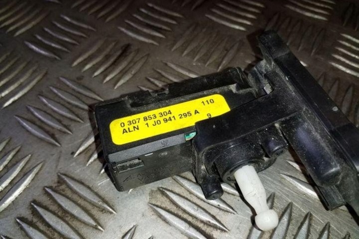 PETIT MOTEUR RÉGLAGES NIVEAU PHARE VW PASSAT CC (357) 0307853304 2.0L DIESEL