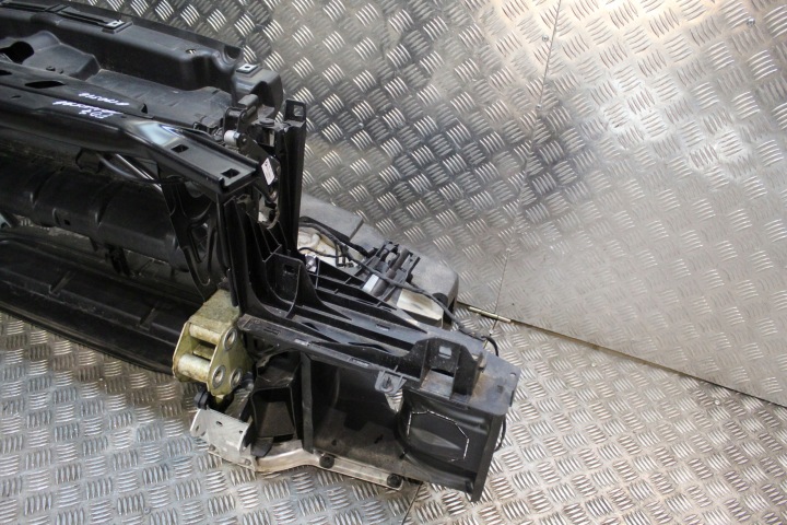 BMW 5 F07 LCI LIFT RENFORCEMENT AVANT POUTRE AMORTISSEUR 20KM