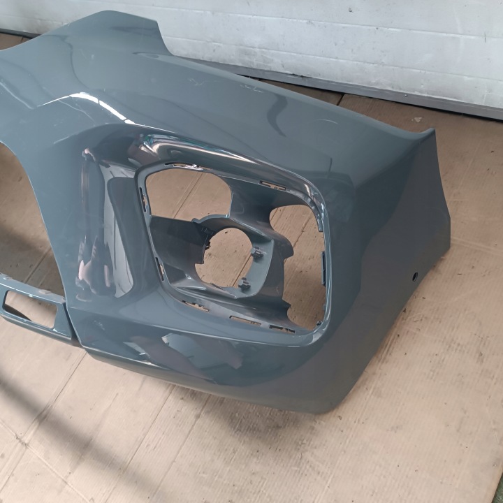 PARE-CHOCS AVANT RENAULT KANGOO IV 21- 620223747R