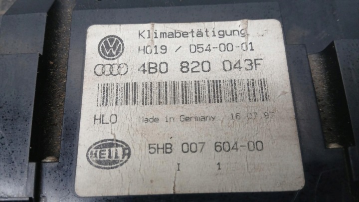 PANNEAU CONDUIT D'AIR AUDI A6 C5 1.8B 97R 4B0820043F
