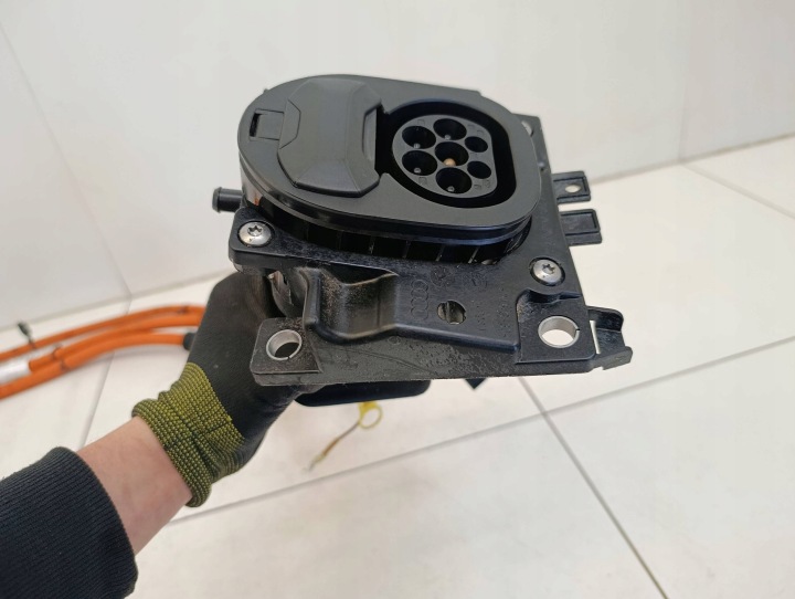 PRISE FAISCEAU DE CÂBLES INSTALLATION ÉLECTRIQUE FIL LADOWANIA BATTERIES AUDI Q8 ETRON LIFT