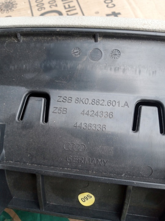 AUDI A5 TIROIR BOÎTE À GANTS SOUS SIÈGE ÉLECTRIQUE 27-8