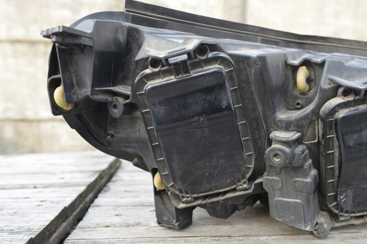 OPEL VIVARO C CITROEN JUMPY III 3 PHARE GAUCHE 9808567780-00