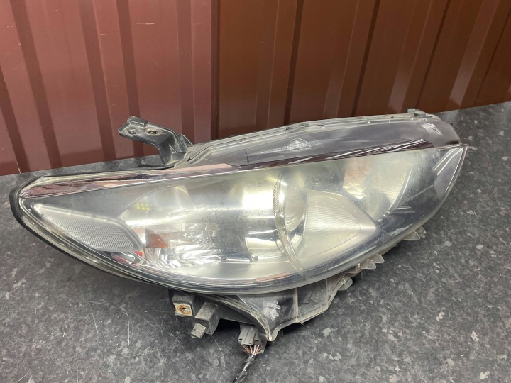 MAZDA 6 GJ 2012-2016 PHARE DROIT AVANT DROITE AVANT ORDINAIRE UK