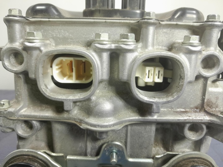 LEXUS ES VII LIFT 21- 2.5 HYB 218 KM INWENTER FALOWNIK G9200-33140