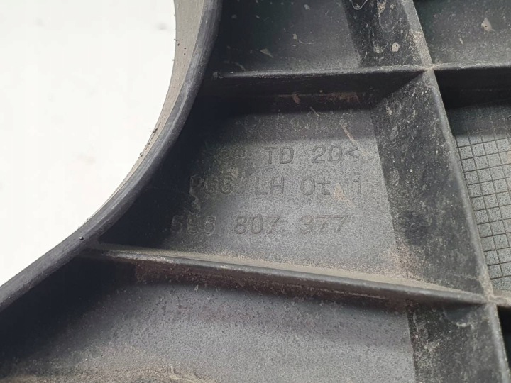 GLISSIÈRES GLISSIÈRE SUPPORTS PARE-CHOCS ARRIÈRE JEU SKODA OCTAVIA IV UNIVERSEL 5E6807378