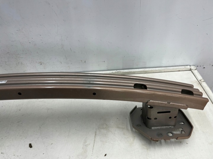POUTRE PARE-CHOCS NISSAN ARIYA 22R.- ARRIÈRE RENFORCEMENT PARE-CHOCS ARRIÈRE