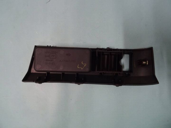 BOÎTE À GANTS TABLEAU DE BORD INSTRUMENTATION NISSAN MICRA K12 NR612