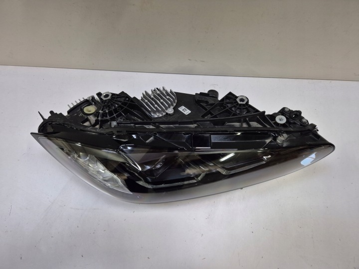 PHARE LED DROITE BMW 4 G22 G23 G26 M3 G80 G81 M4 G82 NOIR NOIRE SHADOW