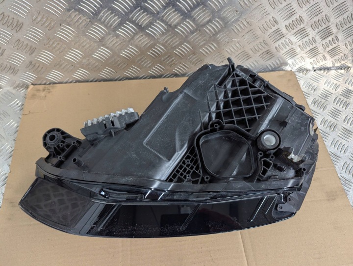 AUDI A7 4K8 LIFT 2023-2025 PHARE AVANT AVANT DROITE MATRIX 4K8941036F
