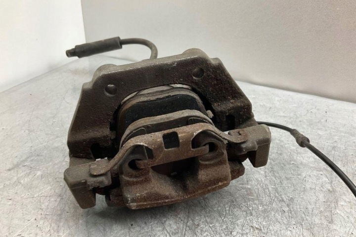 ÉTRIER DE FREIN DE FREIN ARRIÈRE DROIT BMW 5 (E60) 6753680 4.8L GASOLINE 2008