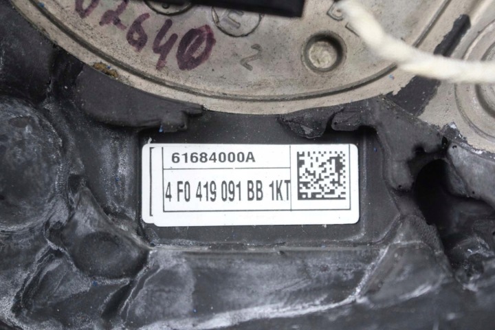 AUDI A6 A8 Q7 VOLANT 4F0419091BB 4F 4L CHAUFFÉE 4F0 419 091 BB COULEUR
