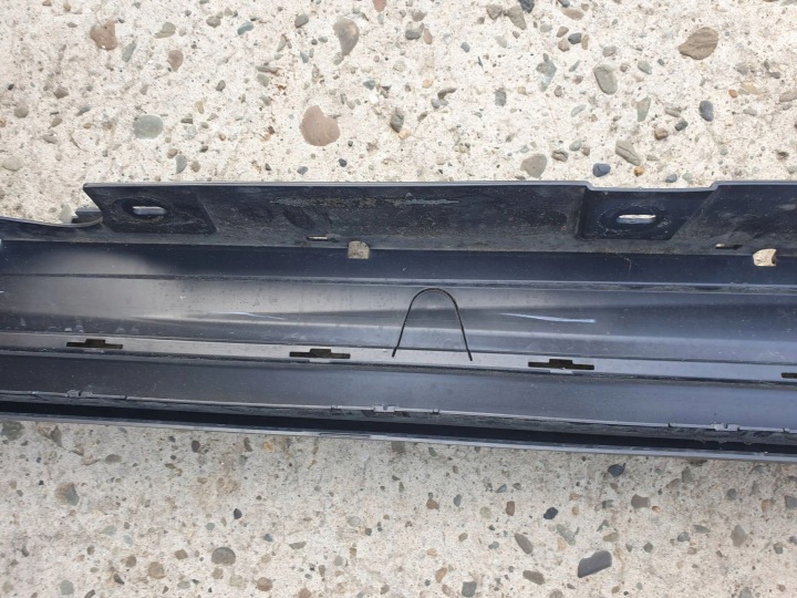 BMW M3 G80 MOULURE SEUIL GAUCHE 8072639