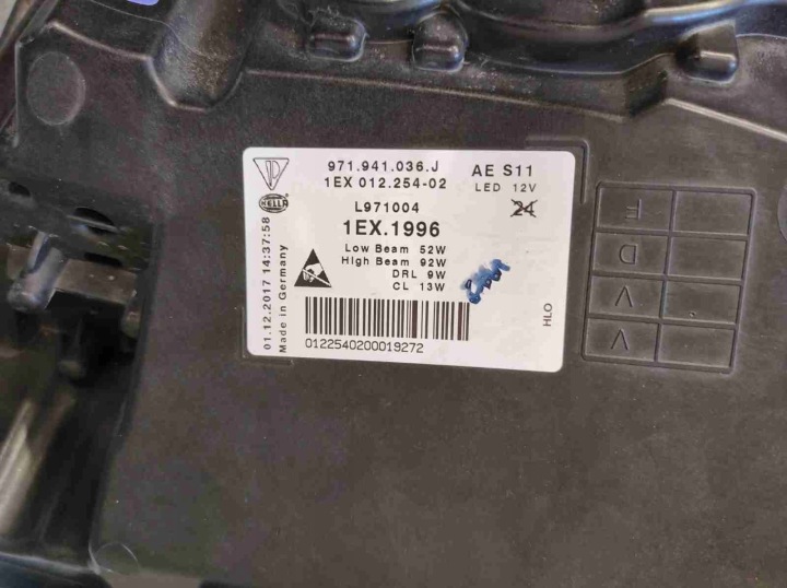 ENSEMBLE PHARE AVANT PORSCHE PANAMERA (971) 971941036J 971941035J