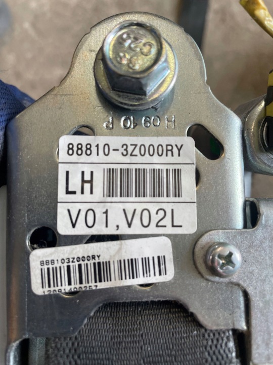 HYUNDAI I40 2013 AVANT CÔTÉ GAUCHE CEINTURE DE SÉCURITÉ SIÈGES AVANT