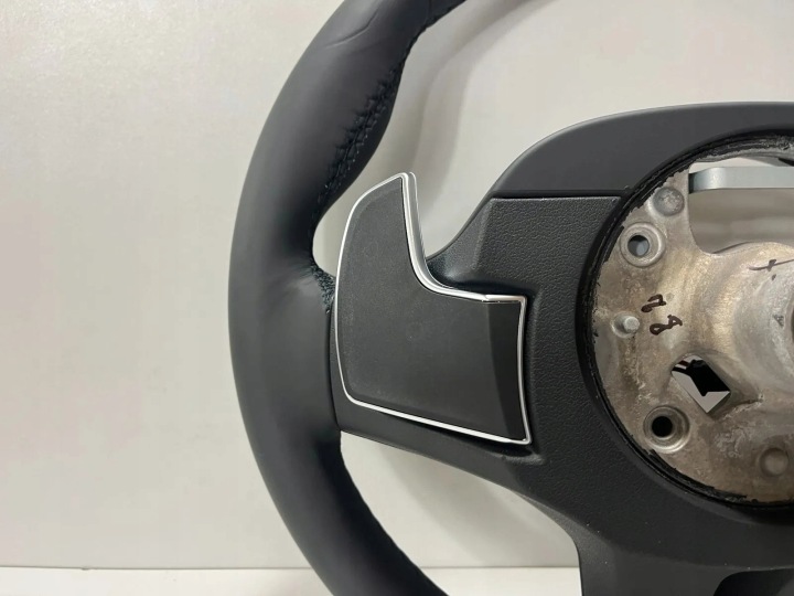 VOLANT BMW 5A4B4A7 3.0L DIESEL 2023