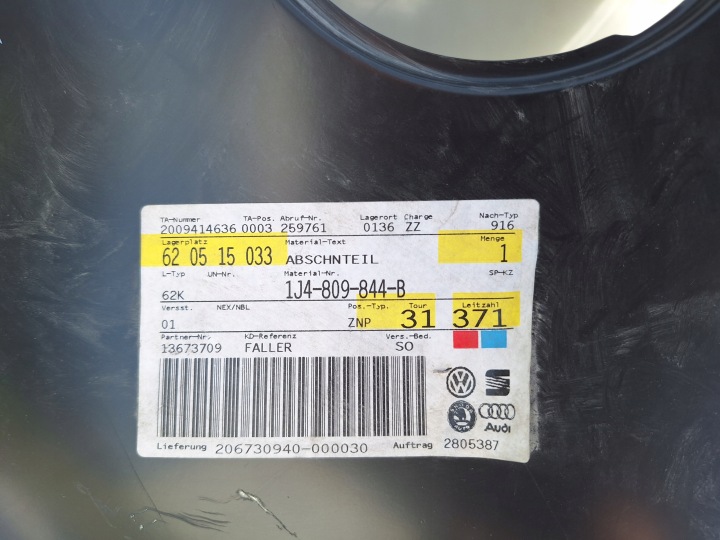 VW GOLF IV 4 ARRIÈRE AILE SEUIL DROIT 1J4809844B QUART