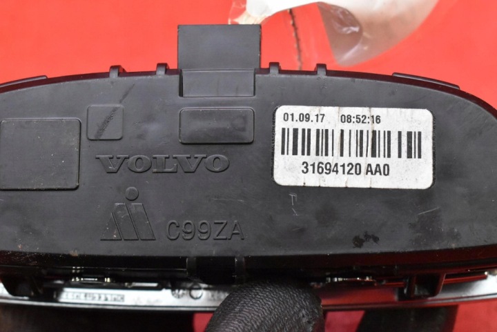 AMPOULE ÉCLAIRAGE INTÉRIEUR ARRIÈRE 31694120 VOLVO S90 2 II 16-20