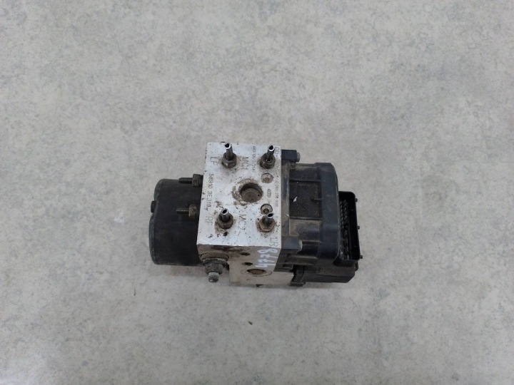 POMPE ABS KIA SORENTO I 58910-3E310 0265216928 0273004660 BOSCH 2.5 CRDI