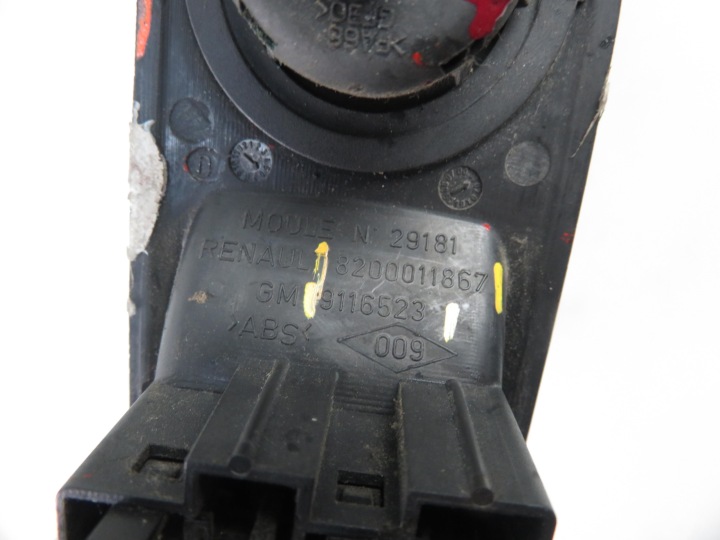 PANNEAU VITRE OPEL VIVARO A 8200011867 9116523
