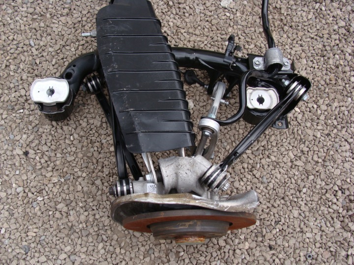 SUSPENSION ARRIÈRE COMPLET AUDI A4 B9 TRANSMISSION AVANT 8W0505235AM