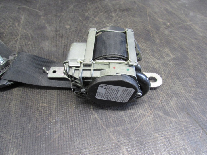 CEINTURE DE SÉCURITÉ DROIT AVANT 88820-1H000 KIA CEED 06-09R. 5D HAYON