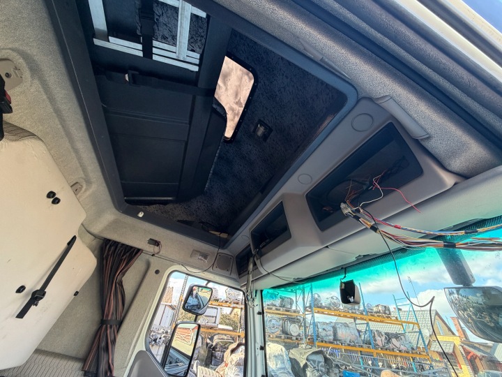 CABINE DAF LF EURO6 LIFT 2022ROK PONY FANTASY