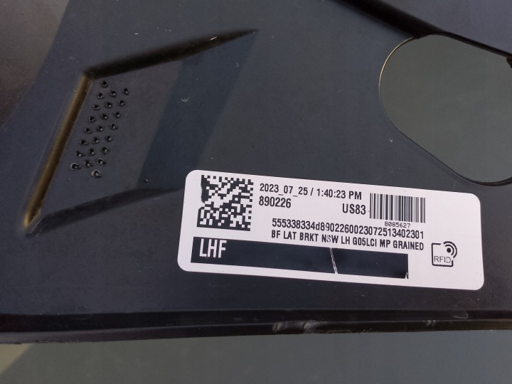 BMW X5 G05 LCI 2023- GLISSIÈRE PARE-CHOCS AVANT GAUCHE 5111 8085627