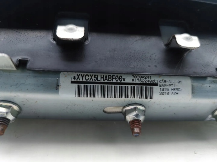 MITSUBISHI ASX COUSSIN SÉCURITÉ AIRBAG CHRONIACA GENOUX 2010 SUV 4/5DR