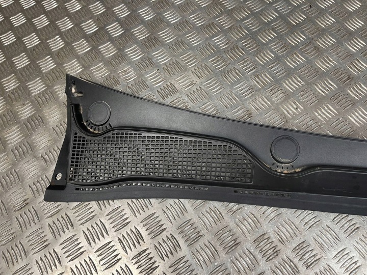 DOUBLURE DE PASSAGE DE ROUE RENAULT CLIO V 668114189R