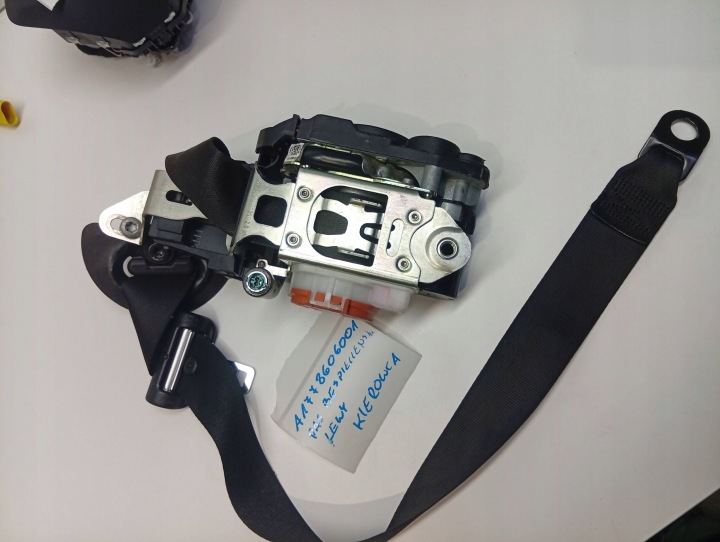 MERCEDES A W177 CEINTURE DE SÉCURITÉ TENDEUR GAUCHE CONDUCTEUR PEKNIETY PLASTIQUE