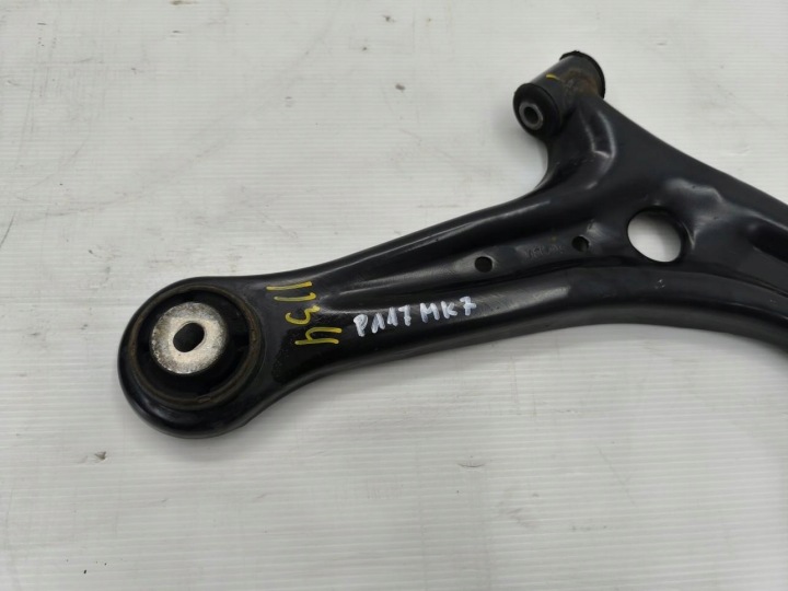 BRAS DE SUSPENSION DROIT AVANT FORD FIESTA MK7 LIFT 1.0 8V51-3042-BH
