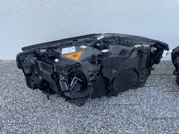 BMW G01 X3 G08 G02 X4 PHARE GAUCHE DROITE LASER 5A0E611 5A0E612