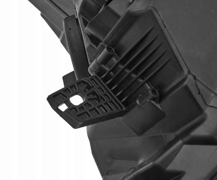PHARE AVANT VERS RENAULT CAPTUR 2013-2019 260103166R DROITE