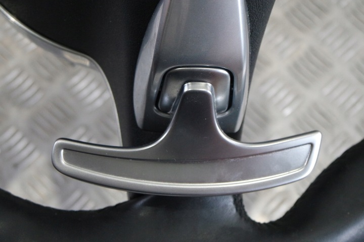 VOLANT CUIR PORSCHE 991 99134780360 NOIRE RIEN R271