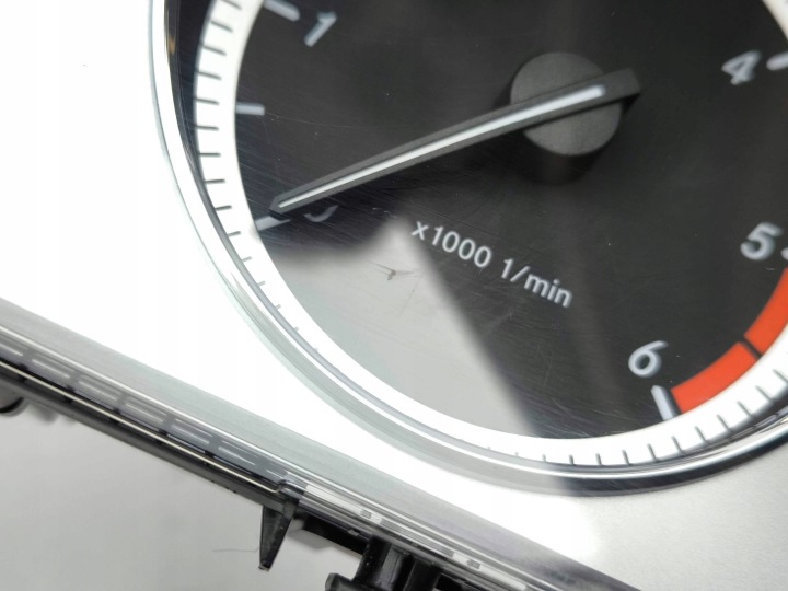 MERCEDES-BENZ GLK (X204) 2010 COMPTEUR COMPTEUR DE VITESSE