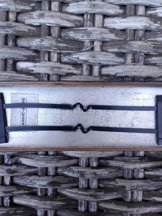 BAGUETTES DÉCORS TABLEAU DE BORD INSTRUMENTATION AUDI A4 B5 QUATTRO BOIS 8D1853190