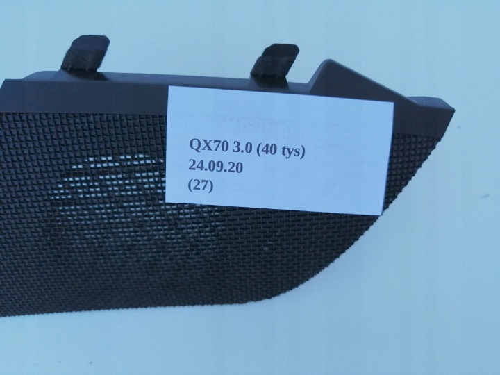 GRILLE PROTECTION HAUT-PARLEURS GAUCHE AVANT INFINITI QX70