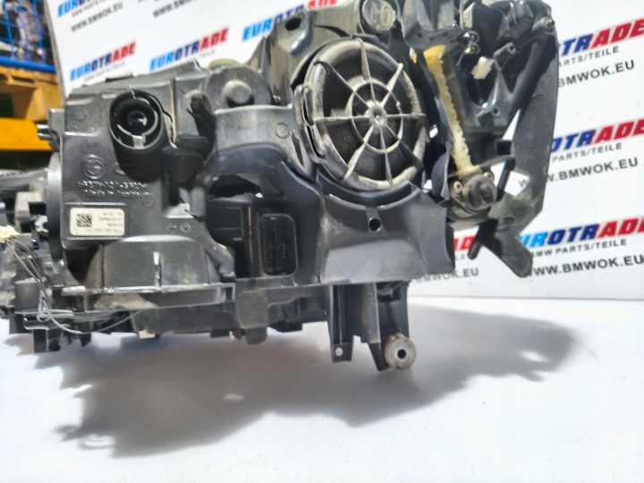 BMW G11 G12 PHARE PROJECTEUR DROITE LASER 8499236