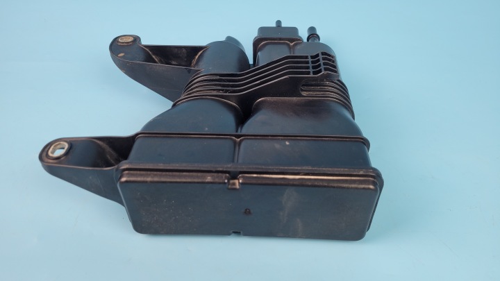 BMW 2' F74 223 XDRIVE 25R 2.0B FILTRE CARBONIQUE 9452948
