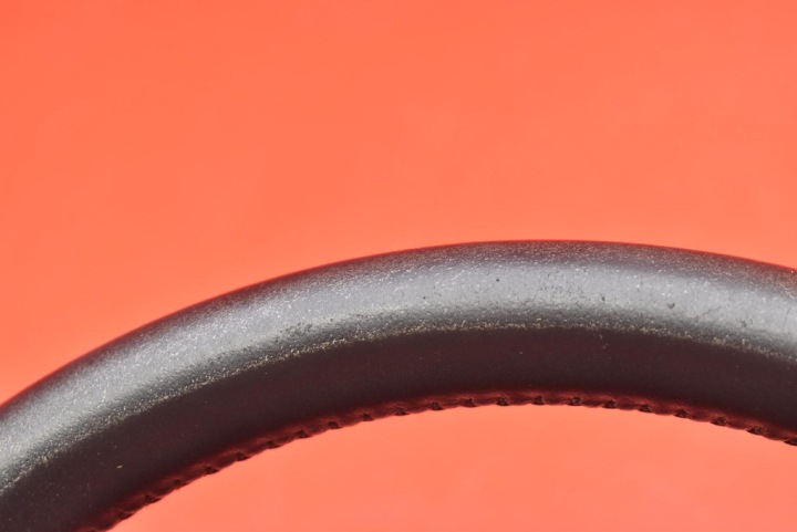 VOLANT CUIR MULTIFONCTIONNELLE 6436038 TOYOTA YARIS CROSS 20-