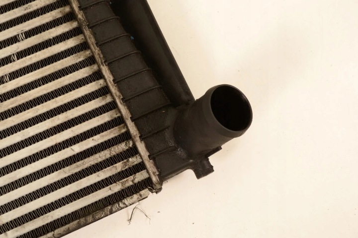 LAND ROVER RANGE ROVER III L322 RADIATEUR D'INTERCOOLER 2007 PML500040